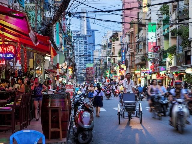 3 DAYS FULL DAY CU CHI & CITY TOUR